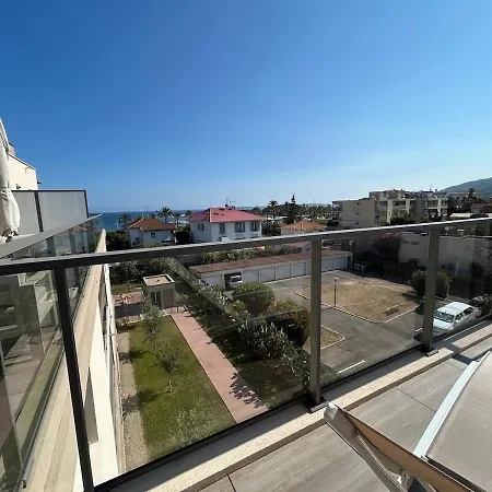Les Voiles Blanches 133 By Avecoeur Apartament *