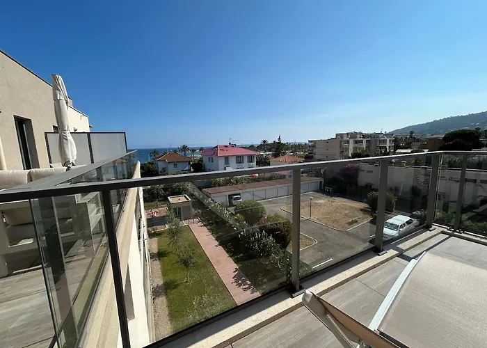 Les Voiles Blanches 133 By Avecoeur Apartament *